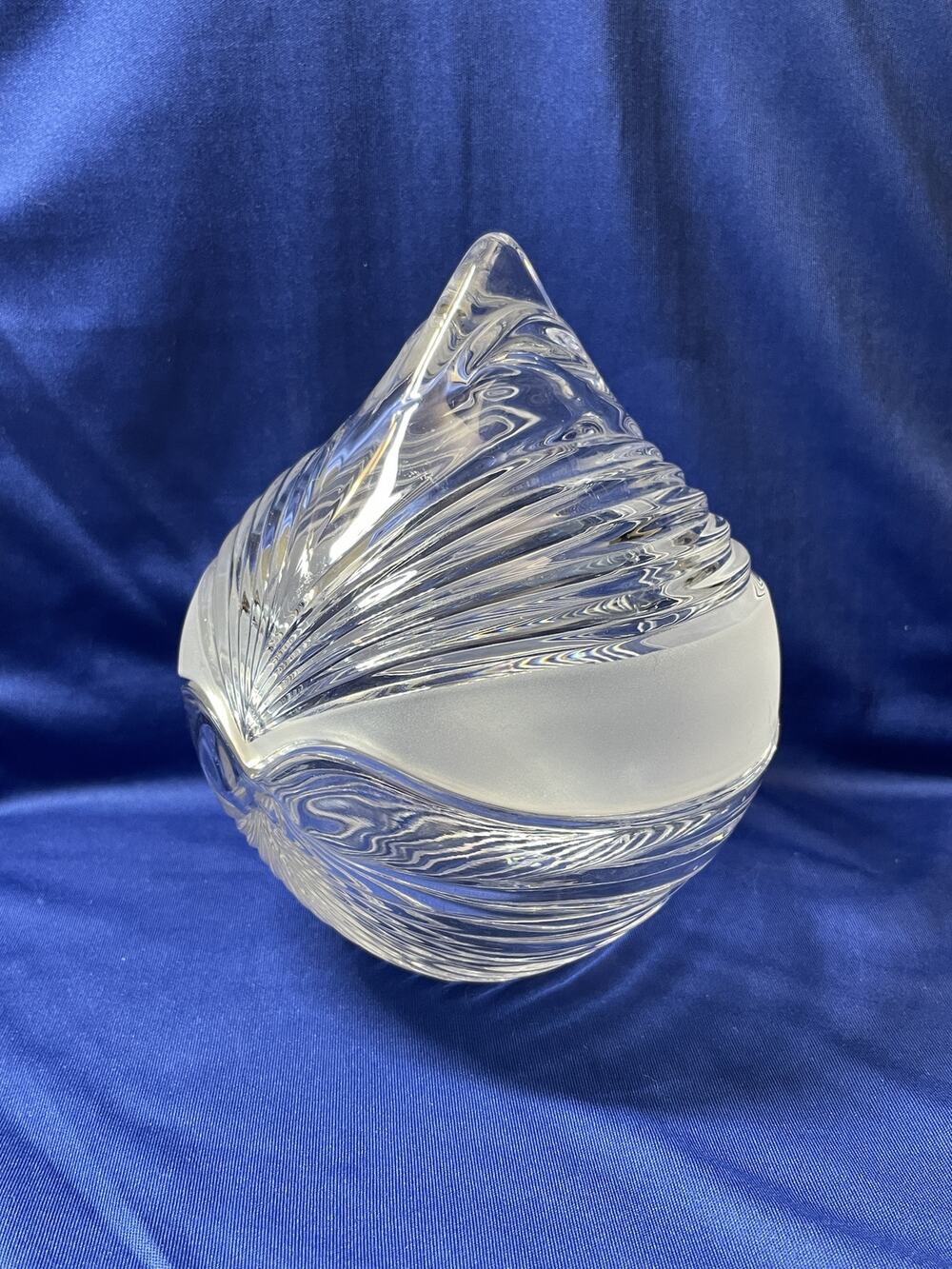 Leaded Crystal Teardrop Frosted and Ribbed Candy Dish